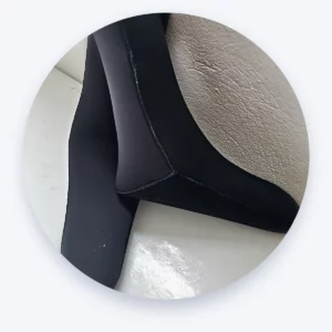 Chaussons Kevlar sur combinaison étanche